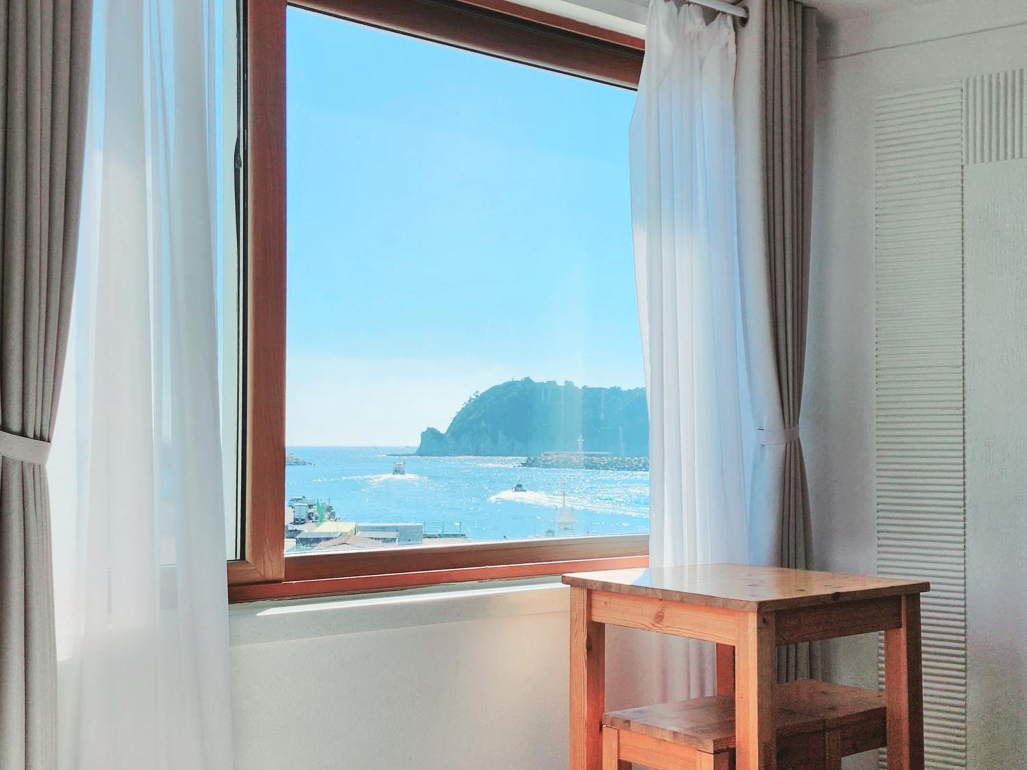Seogwiporto Villa Buitenkant foto